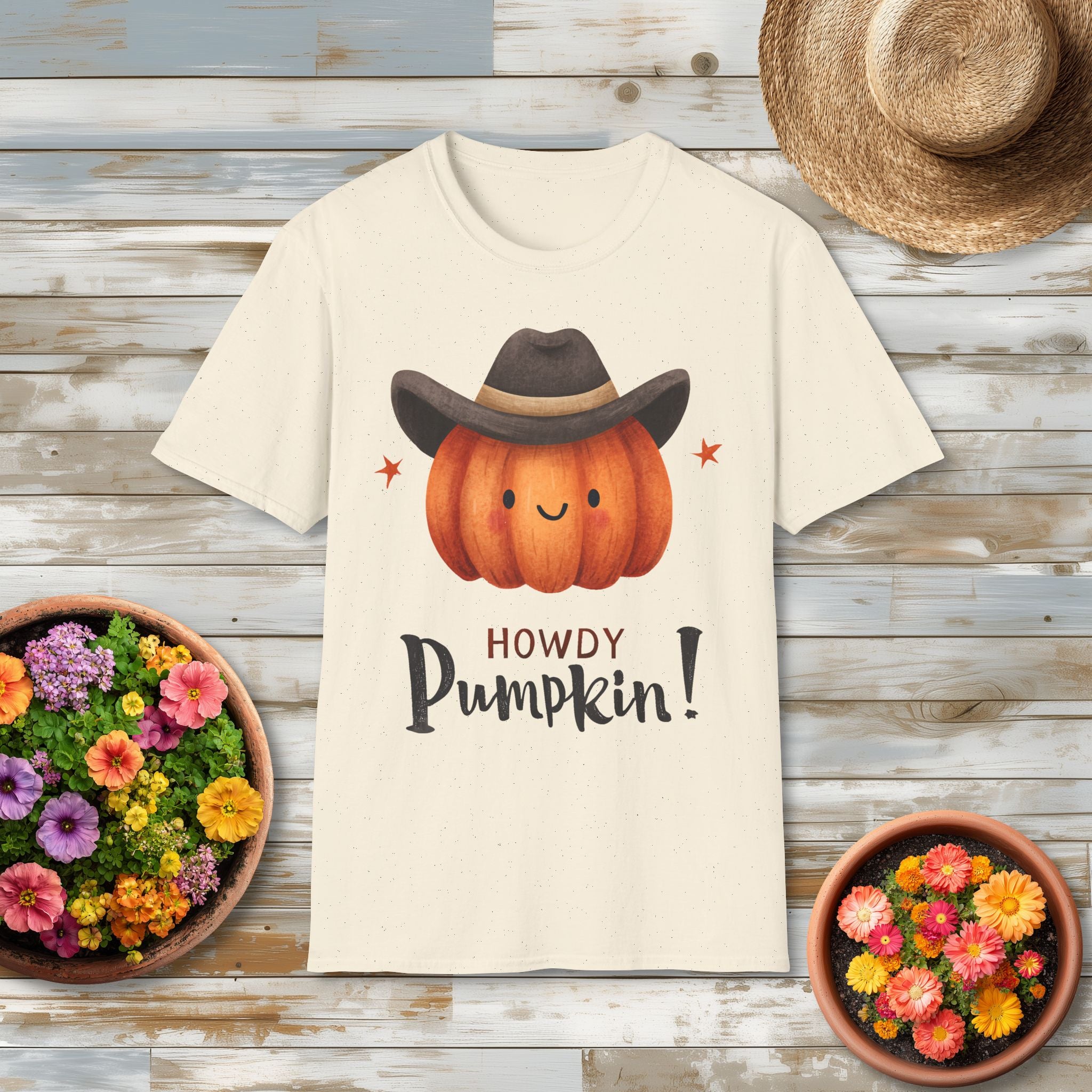 Howdy Pumpkin T-Shirt - Modern Minimalist Vibe
