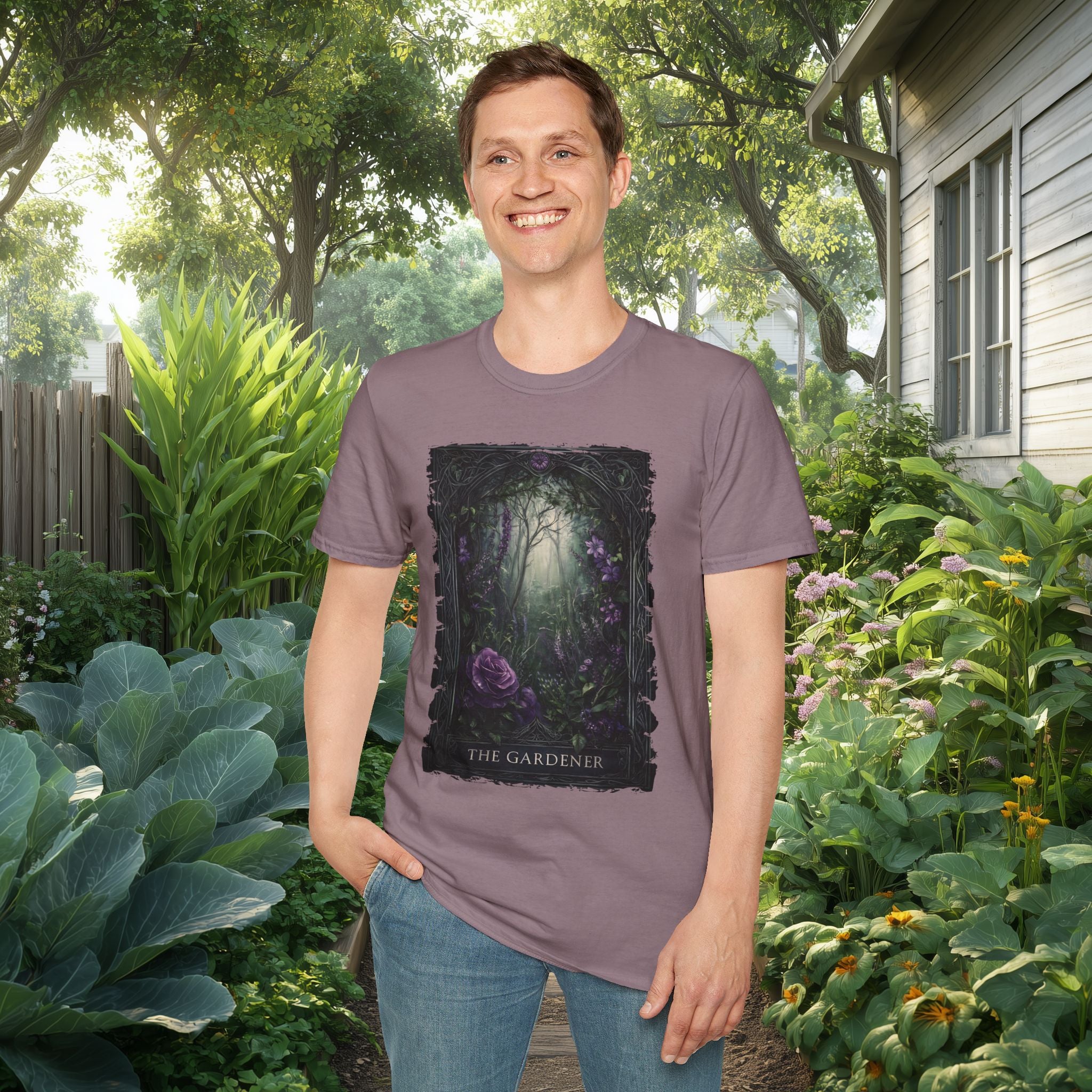 Moody Floral Gothic Gardener Tarot Card T-Shirt