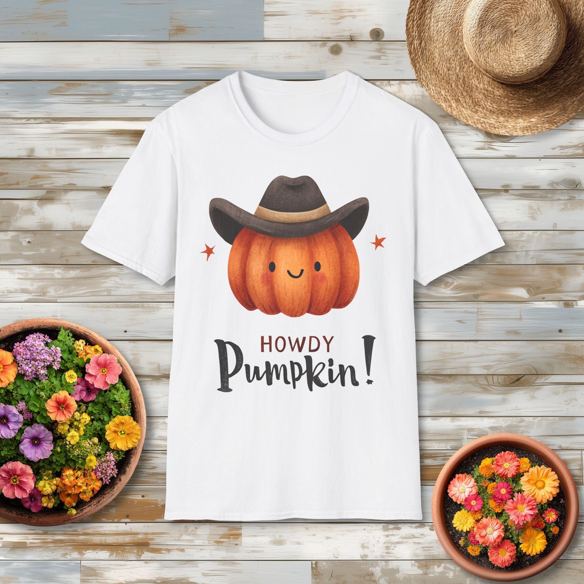 Howdy Pumpkin T-Shirt - Modern Minimalist Vibe