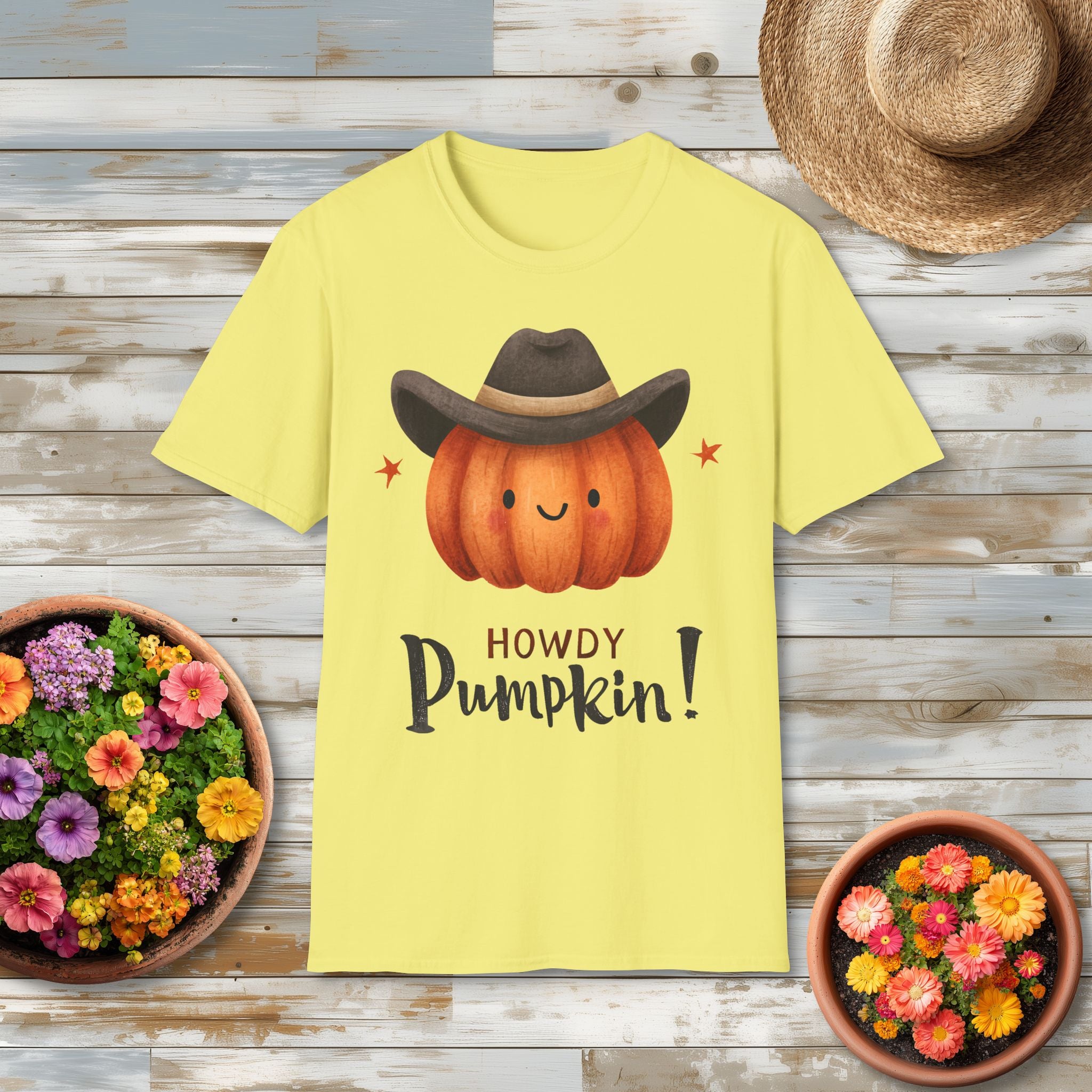 Howdy Pumpkin T-Shirt - Modern Minimalist Vibe