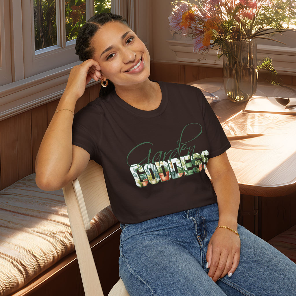 Artistic Garden Goddess T-Shirt for Plant Lovers and Gardeners